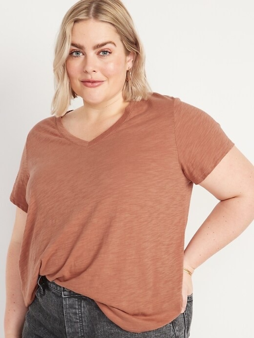 Old Navy V-Neck Short Sleeve Top in Rust Brown